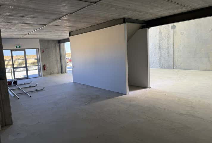 94 GREENWICH PARADE Neerabup WA 6031 - Image 31