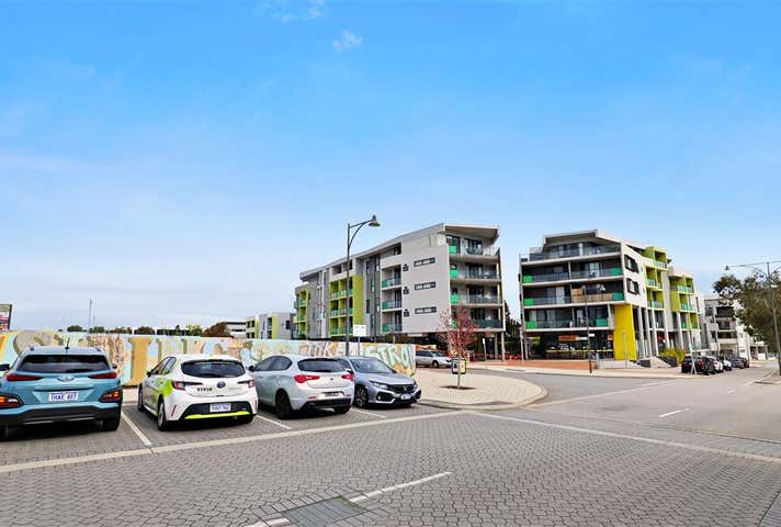 2/2 Points Way Cockburn Central WA 6164 - Image 23