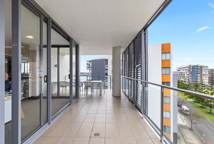 Suite 501, 19 Honeysuckle Drive Newcastle NSW 2300 - Image 5