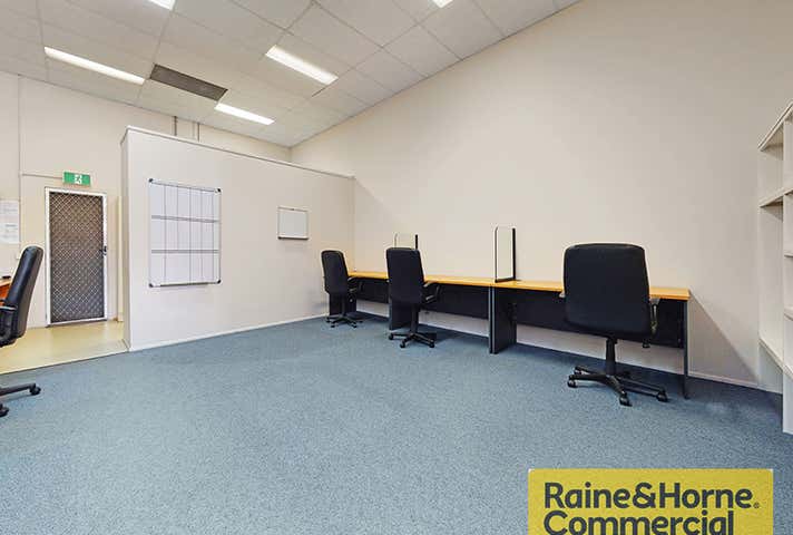 5/302 South Pine Road Brendale QLD 4500 - Image 2