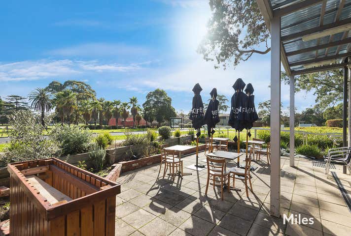 34 & 36 Springthorpe Boulevard Macleod VIC 3085 - Image 7
