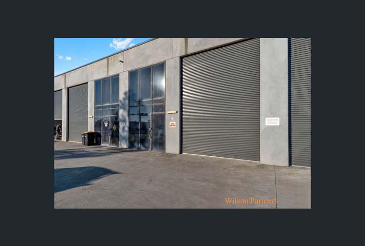 5/8 Glanville Drive Kilmore VIC 3764 - Image 1