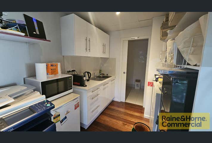 1a/55 Douglas Street Milton QLD 4064 - Image 7