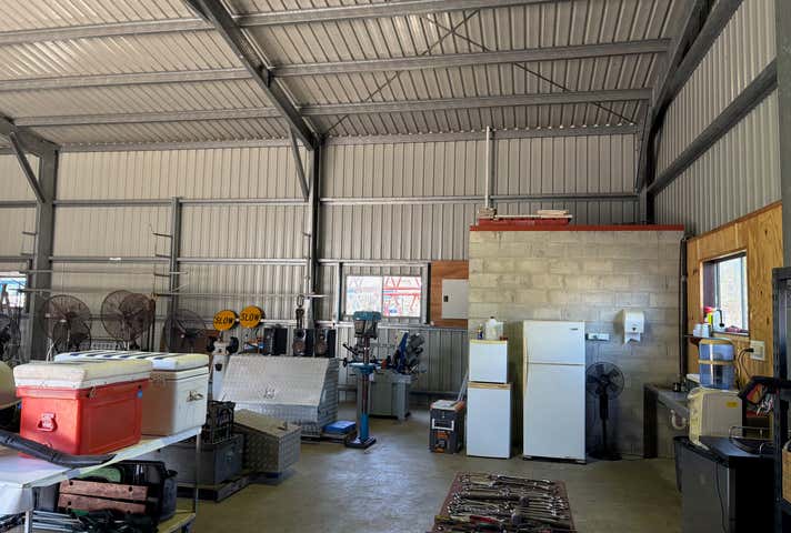 Tenancy 3, 27 Campbell Street Slade Point QLD 4740 - Image 4