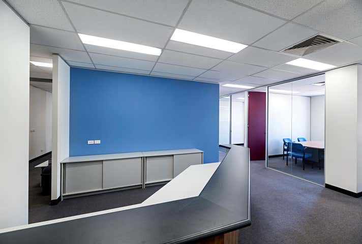 Unit 18, 828 High Street Kew VIC 3101 - Image 2