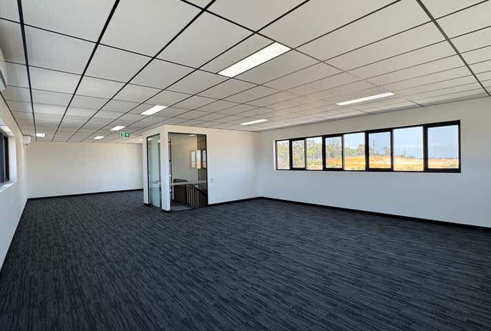 U17, 21 Global Road Neerabup WA 6031 - Image 15