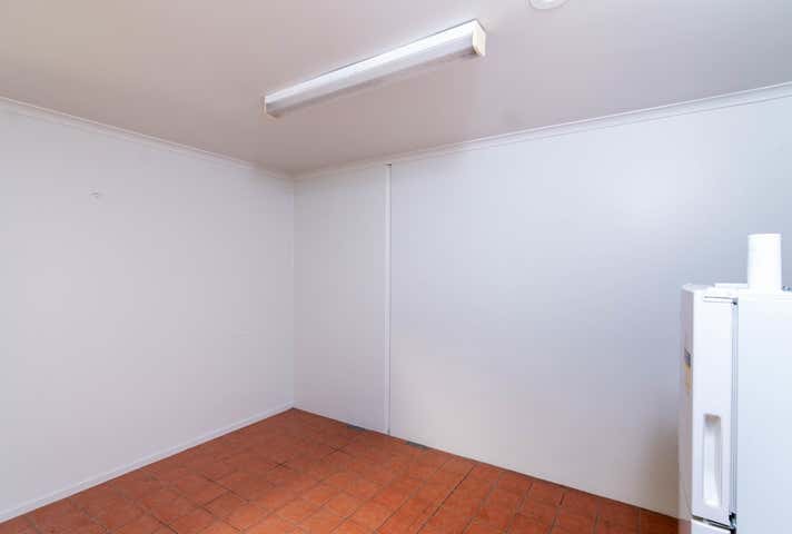 2/132 Spencer Road Nerang QLD 4211 - Image 11