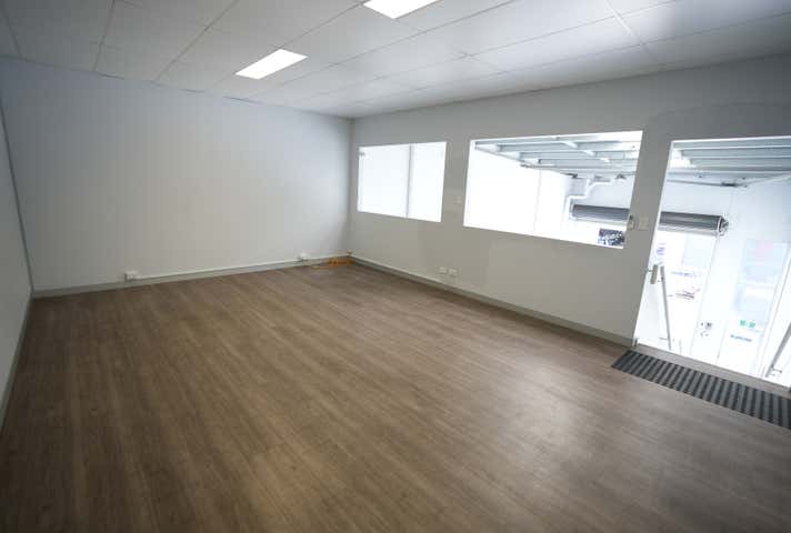 4/27 Motorway Circuit Ormeau QLD 4208 - Image 6