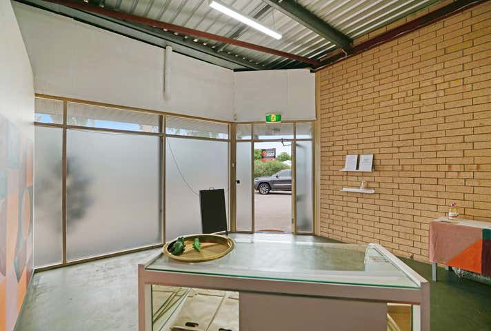 4/70-72 Clavering Road Bayswater WA 6053 - Image 3