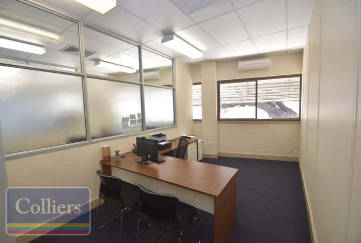 4/153-155 Charters Towers Road Hyde Park QLD 4812 - Image 8