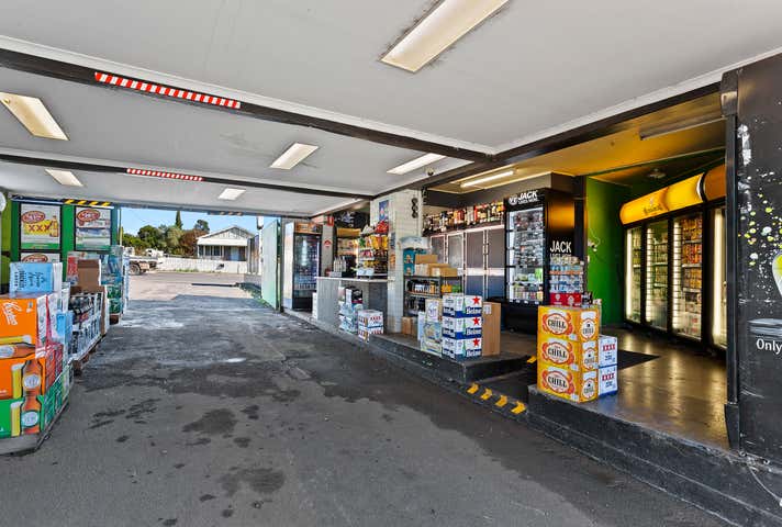 2 West Street North Toowoomba QLD 4350 - Image 4