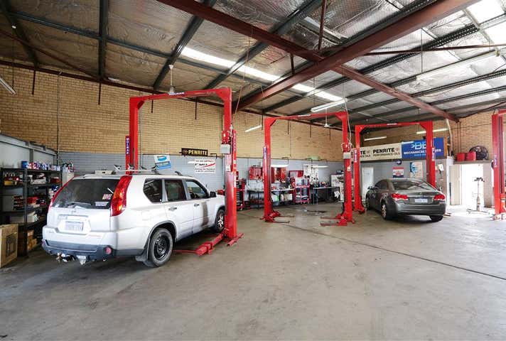 4/11 Prindiville Drive Wangara WA 6065 - Image 14