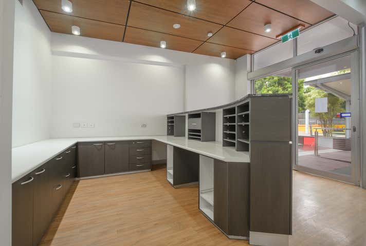 48 Goondoon Street Gladstone Central QLD 4680 - Image 6