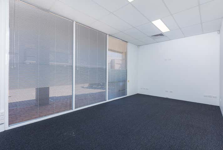 2/3 King Edward Road Osborne Park WA 6017 - Image 13