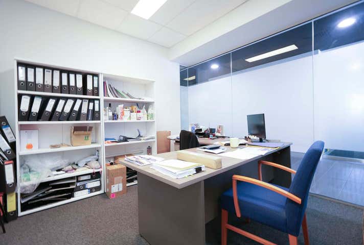 1/100 Railway Road Daglish WA 6008 - Image 5