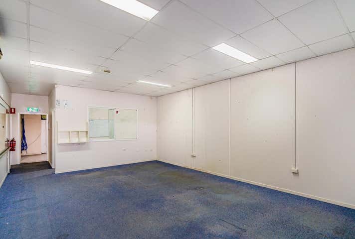 33 Barklya Place Marsden QLD 4132 - Image 11