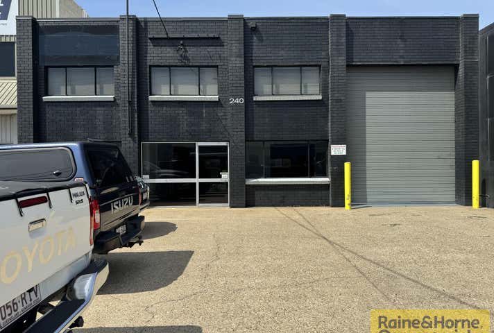 240 Robinson Road East Geebung QLD 4034 - Image 1