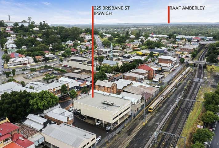 225 Brisbane Street Ipswich QLD 4305 - Image 13