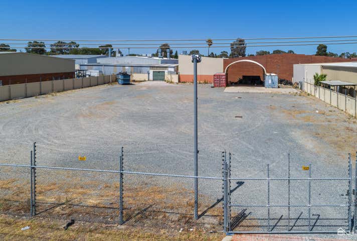 3 Hendon Way Kelmscott WA 6111 - Image 4