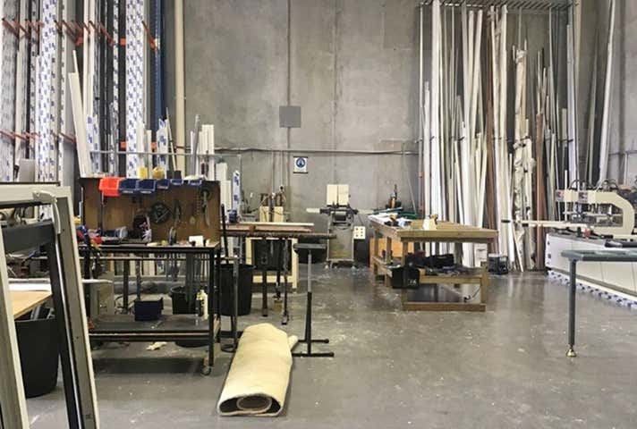 22 Dillington Pass Landsdale WA 6065 - Image 14