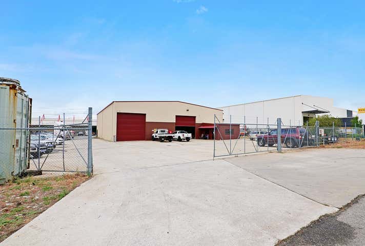 10 Harrison Road Forrestfield WA 6058 - Image 12