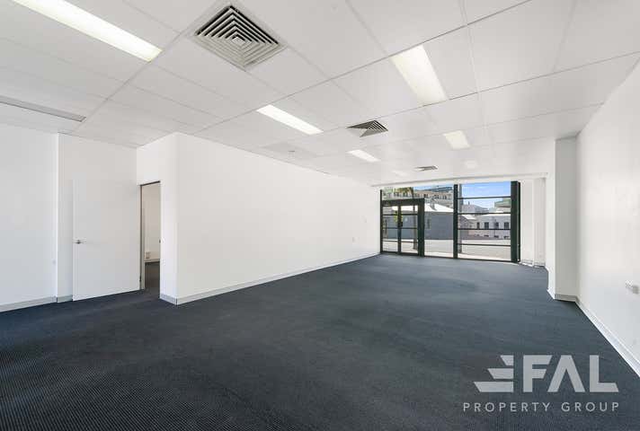 Shop 1 & 2, 119 Leichhardt Street Spring Hill QLD 4000 - Image 1