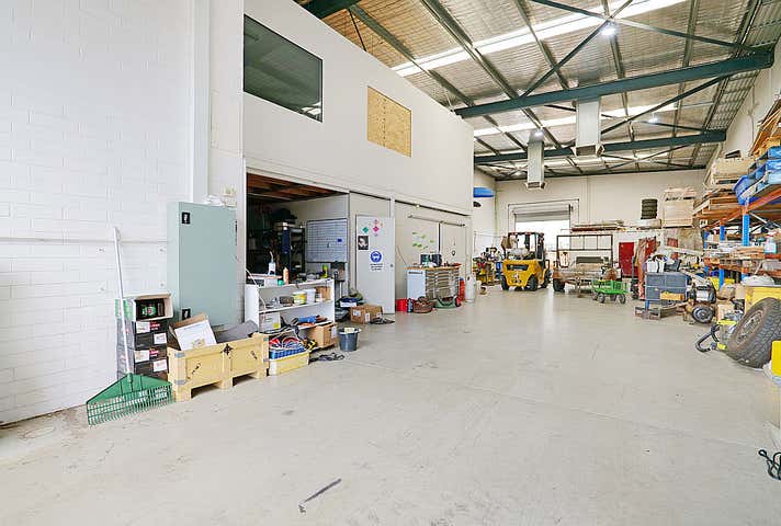 Unit 1 and 2, 11 Adams Street O'Connor WA 6163 - Image 9