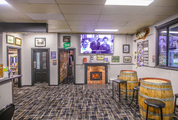 58-60 Hennessy Street Tocumwal NSW 2714 - Image 4