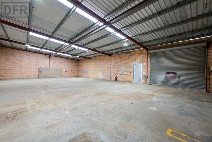 4/1 Crompton Road Rockingham WA 6168 - Image 26