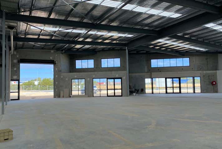 32 Supreme Loop Gnangara WA 6077 - Image 17