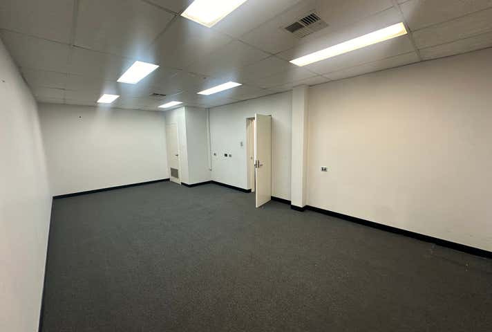 87 Knutsford Avenue Rivervale WA 6103 - Image 8