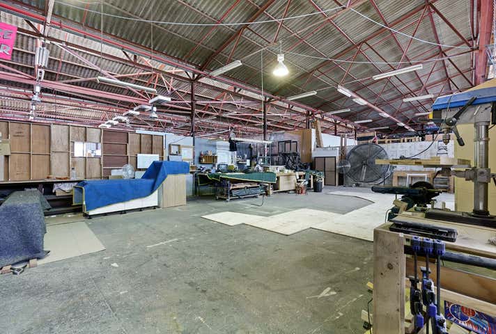 6 Hehir Street Belmont WA 6104 - Image 18