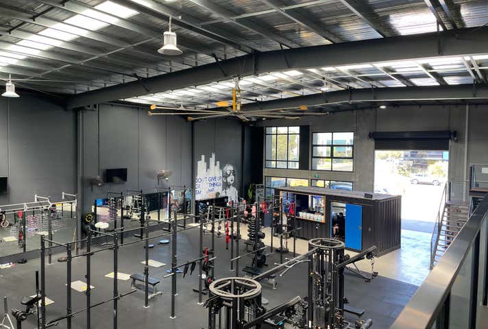 22 Remount Way Cranbourne West VIC 3977 - Image 4