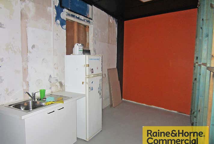 3/724 Gympie Road Chermside QLD 4032 - Image 4