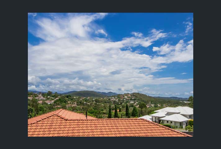 1 Mitaro Rise Pacific Pines QLD 4211 - Image 2