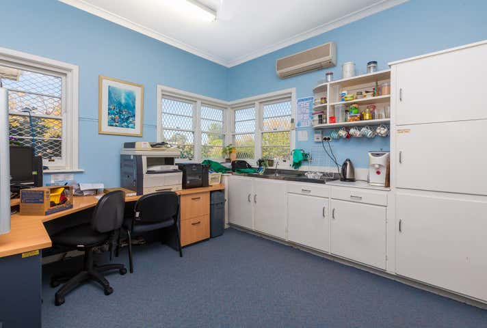 27 Green Street Mount Hawthorn WA 6016 - Image 17