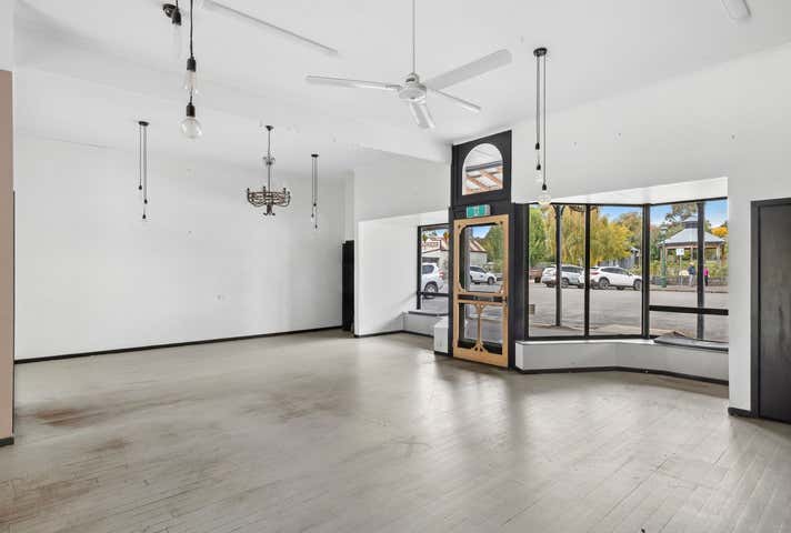 53 Fraser Street Clunes VIC 3370 - Image 2