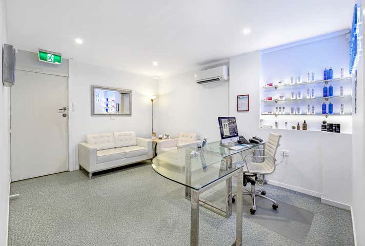 10 & 11, 38 Thomas Drive Chevron Island QLD 4217 - Image 2