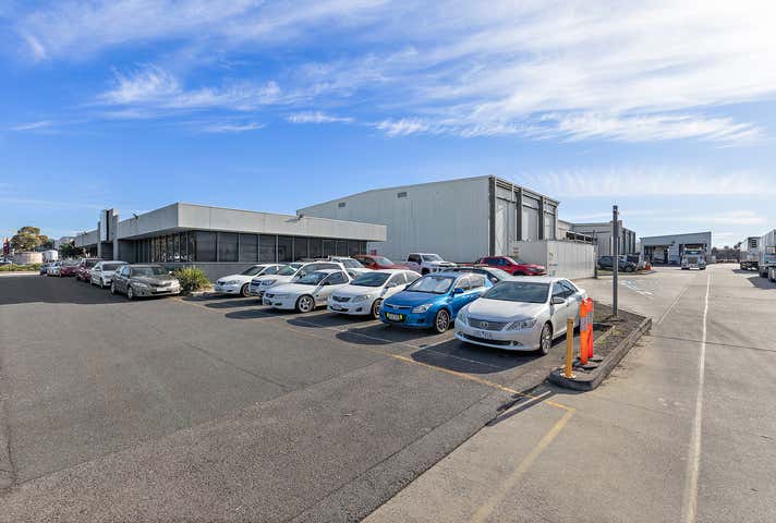 16 Swann Drive Derrimut VIC 3026 - Image 3