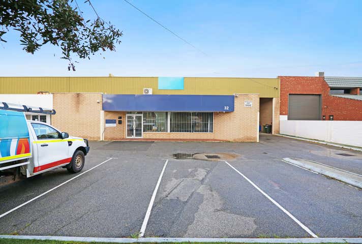 32 Hargreaves Street Belmont WA 6104 - Image 12