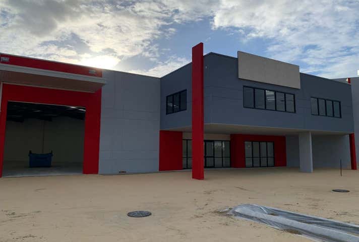 32 Supreme Loop Gnangara WA 6077 - Image 8