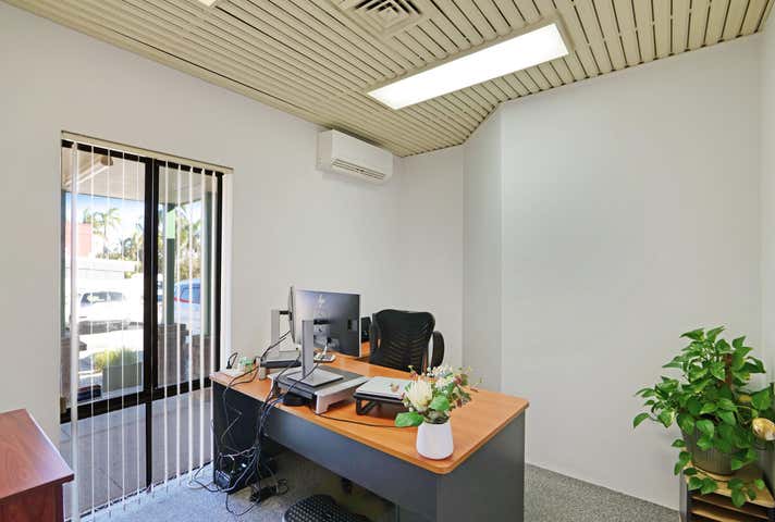 26 Prindiville Drive Wangara WA 6065 - Image 4