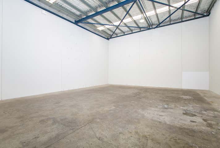 Unit 1, 20 Tacoma Circuit Canning Vale WA 6155 - Image 6