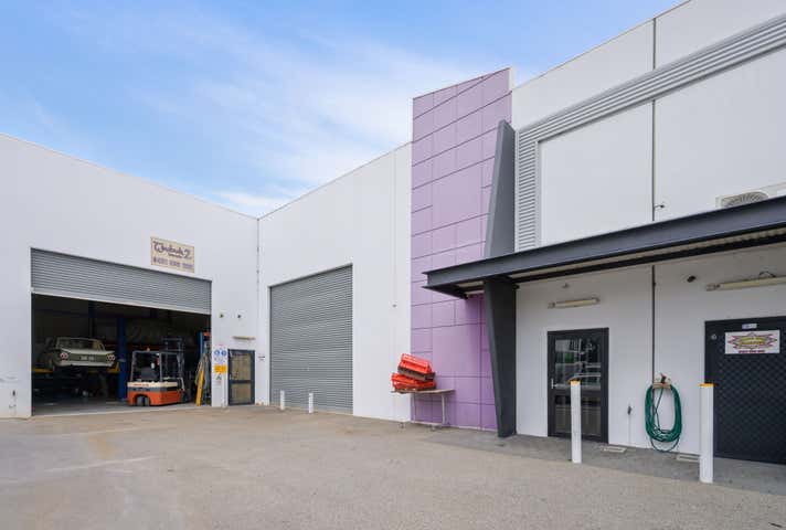 4/10 Gillam Drive Kelmscott WA 6111 - Image 2