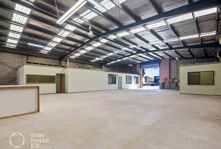 Unit 2/11 Downard Street Braeside VIC 3195 - Image 3