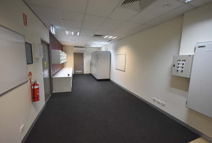 1-2/324 Griffith Road Lavington NSW 2641 - Image 10