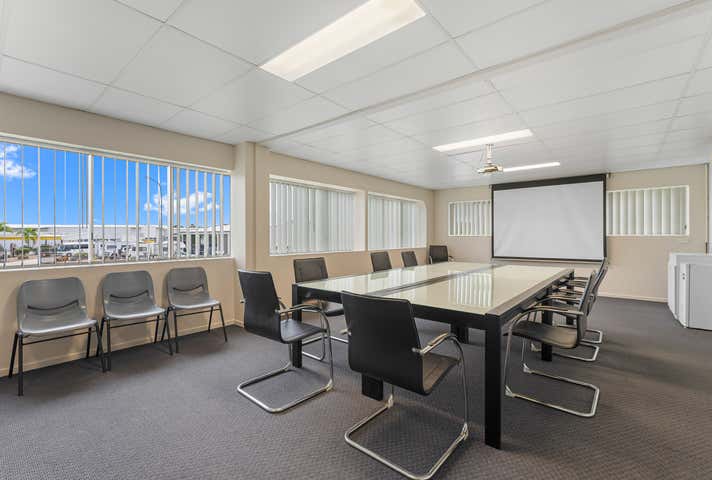 1/21 Southern Cross Circuit Urangan QLD 4655 - Image 9