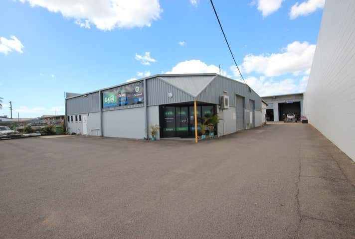 1/15 Whitehouse Street Garbutt QLD 4814 - Image 1