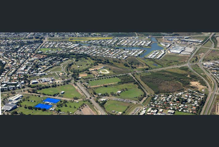 123 Lakeside Drive Idalia QLD 4811 - Image 11