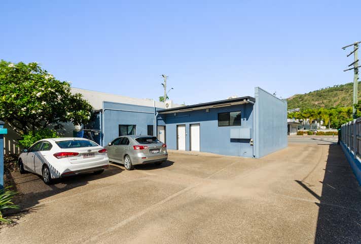 2/91 Bundock Street Belgian Gardens QLD 4810 - Image 9
